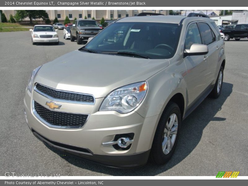 Front 3/4 View of 2014 Equinox LT