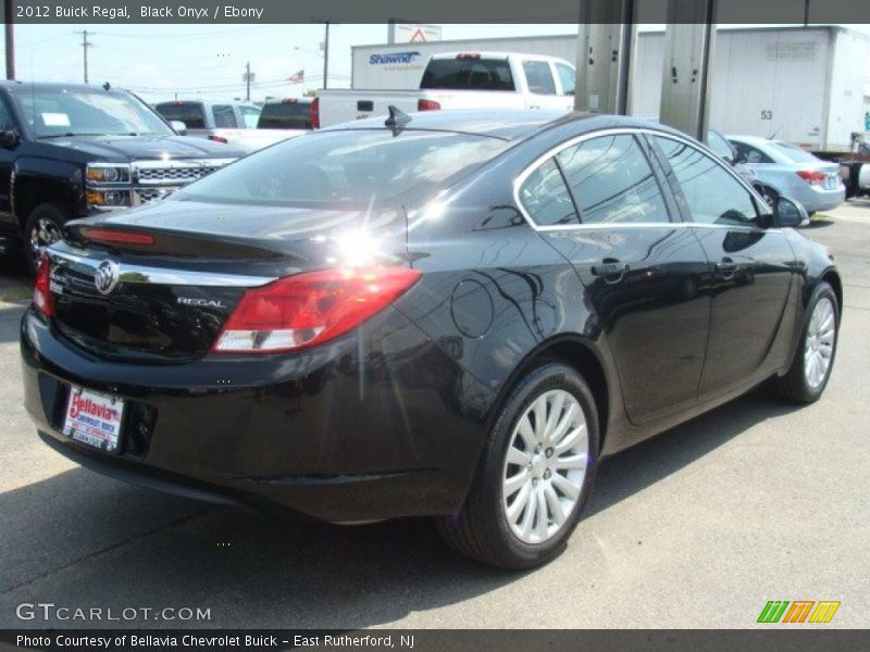 Black Onyx / Ebony 2012 Buick Regal