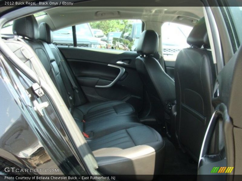 Black Onyx / Ebony 2012 Buick Regal