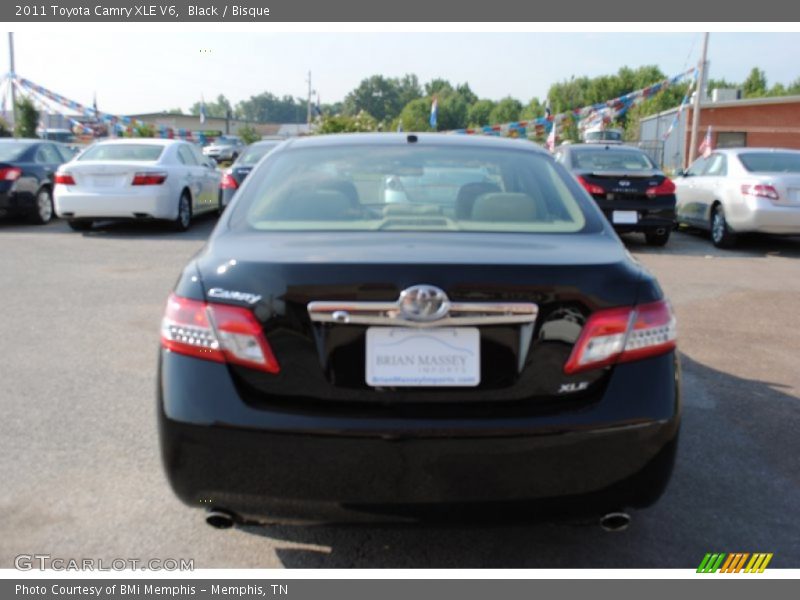 Black / Bisque 2011 Toyota Camry XLE V6