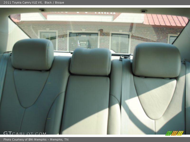 Black / Bisque 2011 Toyota Camry XLE V6