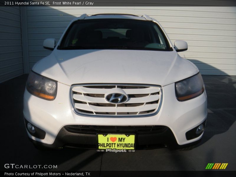Frost White Pearl / Gray 2011 Hyundai Santa Fe SE