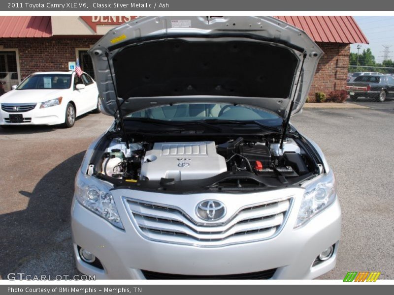 Classic Silver Metallic / Ash 2011 Toyota Camry XLE V6
