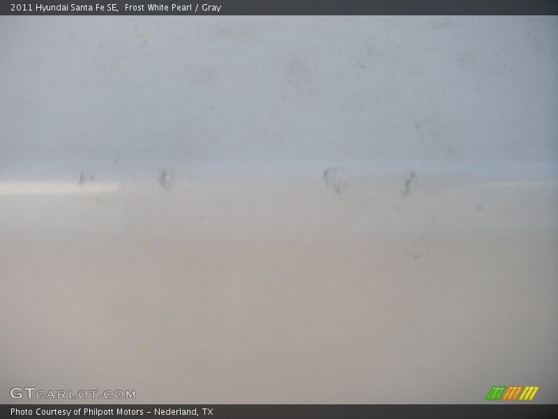 Frost White Pearl / Gray 2011 Hyundai Santa Fe SE