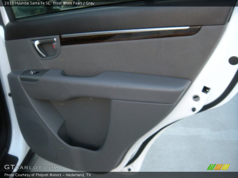 Frost White Pearl / Gray 2011 Hyundai Santa Fe SE