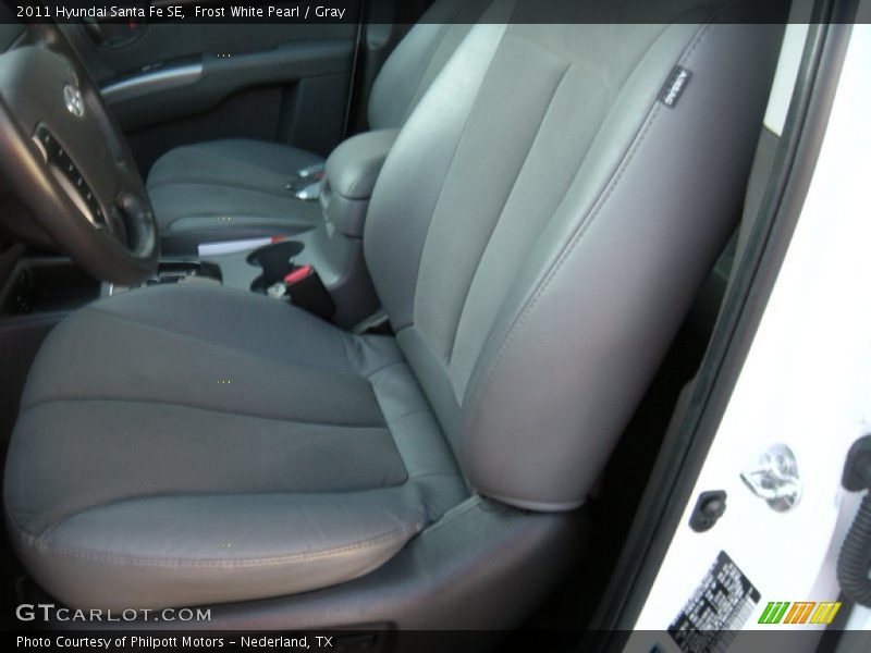 Frost White Pearl / Gray 2011 Hyundai Santa Fe SE