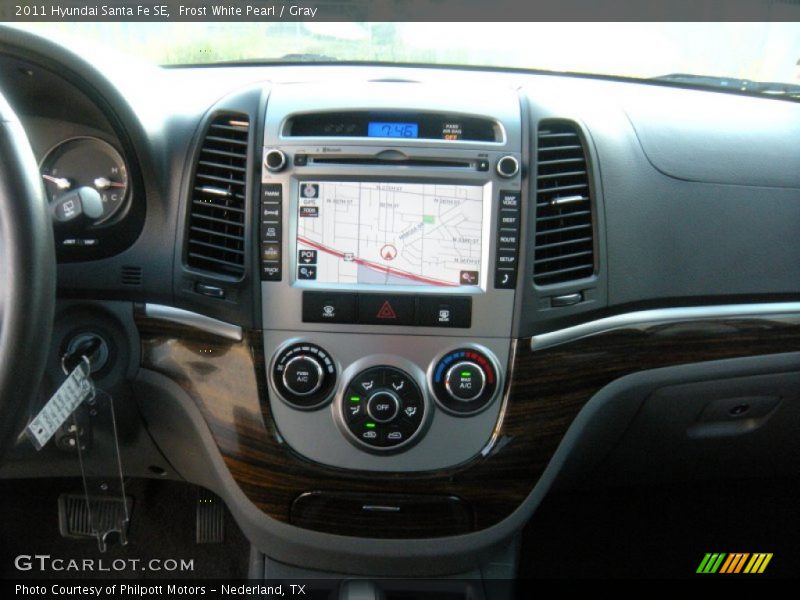Frost White Pearl / Gray 2011 Hyundai Santa Fe SE