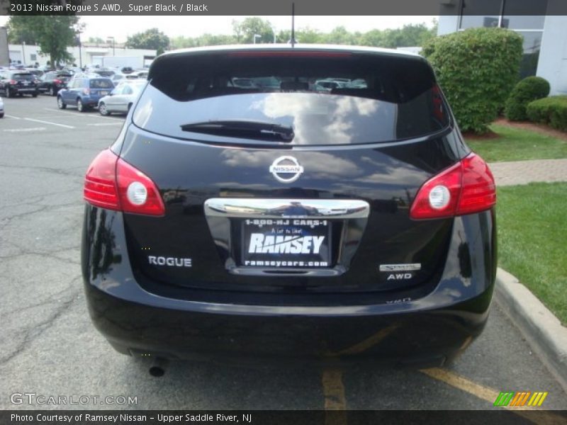 Super Black / Black 2013 Nissan Rogue S AWD