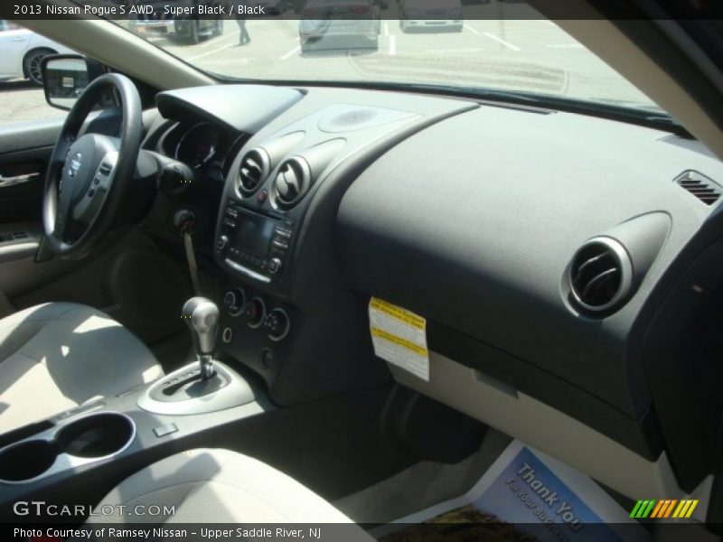 Super Black / Black 2013 Nissan Rogue S AWD