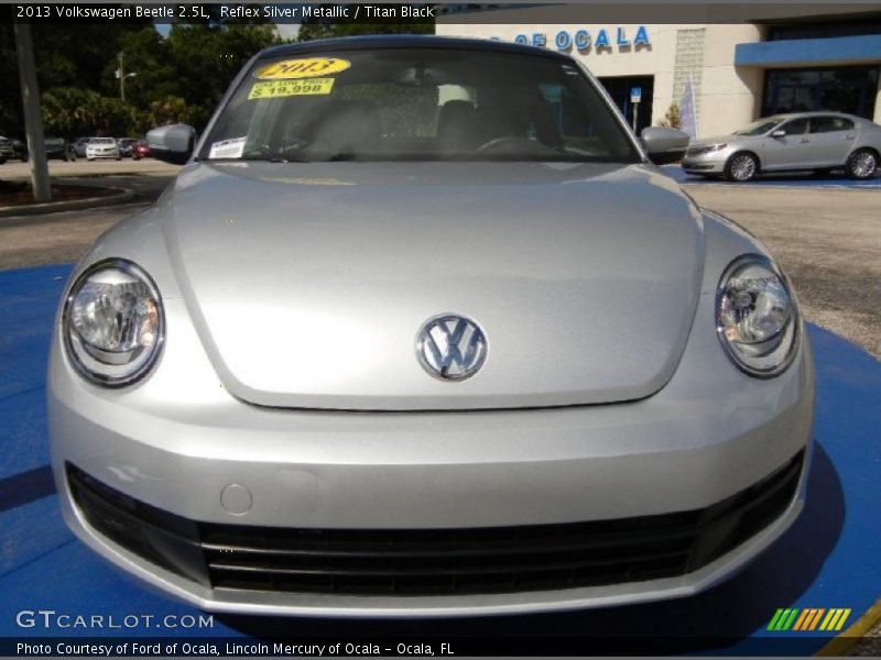 Reflex Silver Metallic / Titan Black 2013 Volkswagen Beetle 2.5L