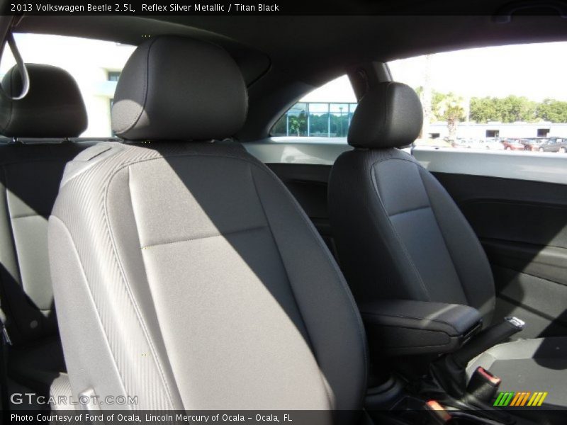 Reflex Silver Metallic / Titan Black 2013 Volkswagen Beetle 2.5L