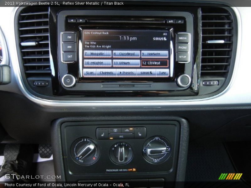 Reflex Silver Metallic / Titan Black 2013 Volkswagen Beetle 2.5L