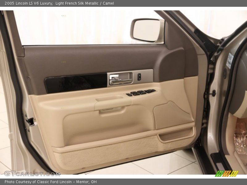 Light French Silk Metallic / Camel 2005 Lincoln LS V6 Luxury