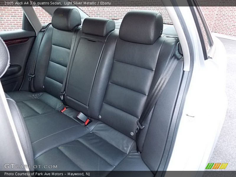 Light Silver Metallic / Ebony 2005 Audi A4 3.0 quattro Sedan