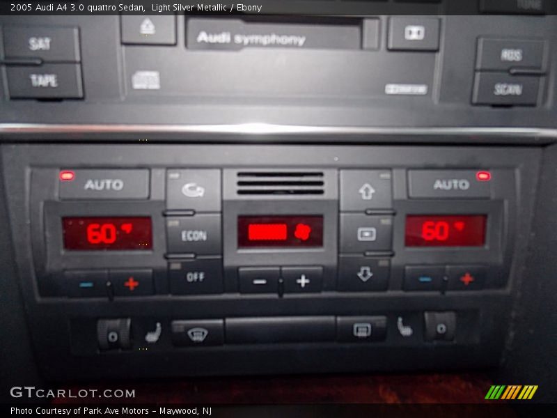 Light Silver Metallic / Ebony 2005 Audi A4 3.0 quattro Sedan