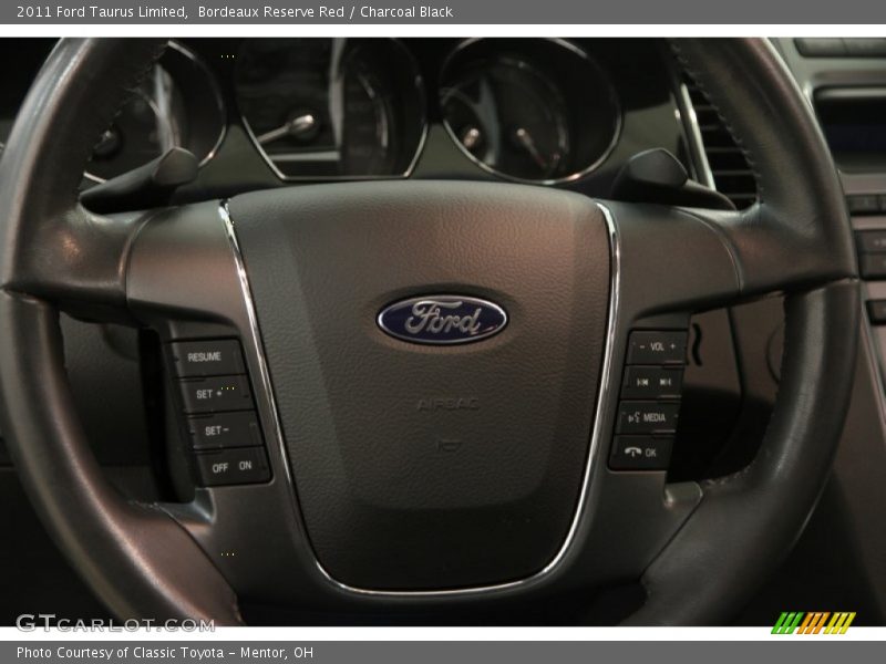 Bordeaux Reserve Red / Charcoal Black 2011 Ford Taurus Limited