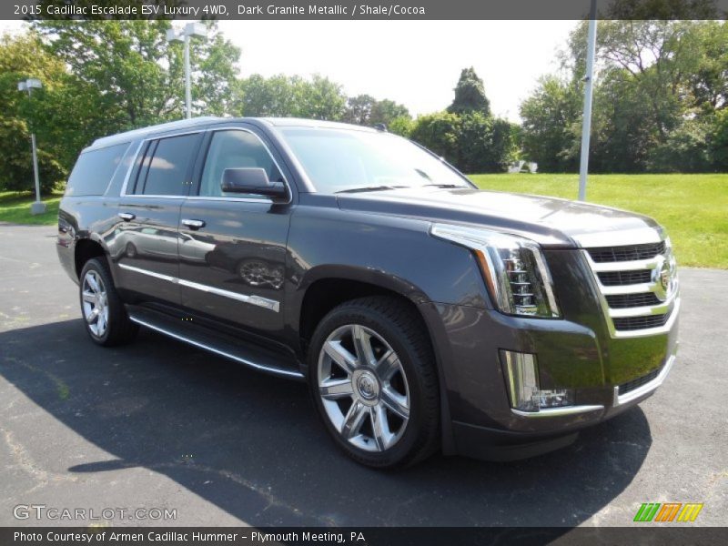 Front 3/4 View of 2015 Escalade ESV Luxury 4WD