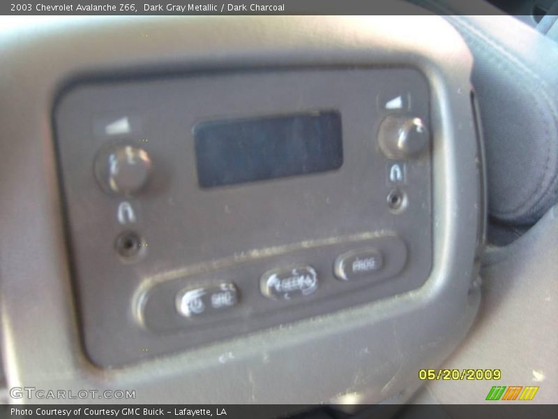 Dark Gray Metallic / Dark Charcoal 2003 Chevrolet Avalanche Z66