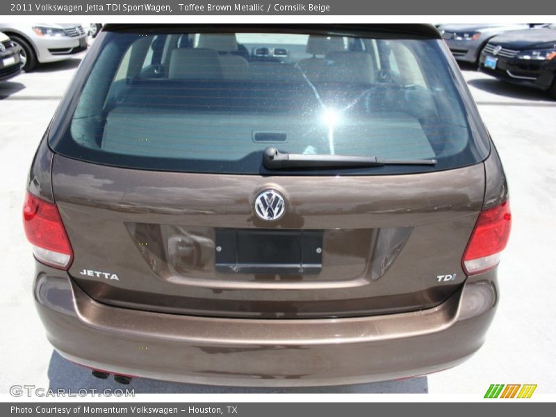 Toffee Brown Metallic / Cornsilk Beige 2011 Volkswagen Jetta TDI SportWagen