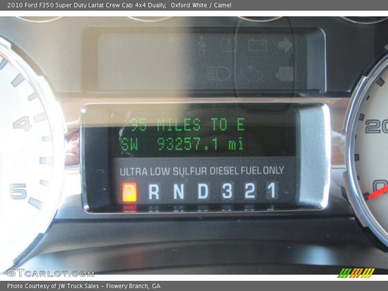 Oxford White / Camel 2010 Ford F350 Super Duty Lariat Crew Cab 4x4 Dually