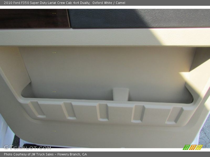 Oxford White / Camel 2010 Ford F350 Super Duty Lariat Crew Cab 4x4 Dually