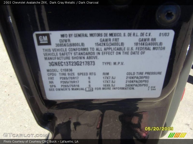 Dark Gray Metallic / Dark Charcoal 2003 Chevrolet Avalanche Z66