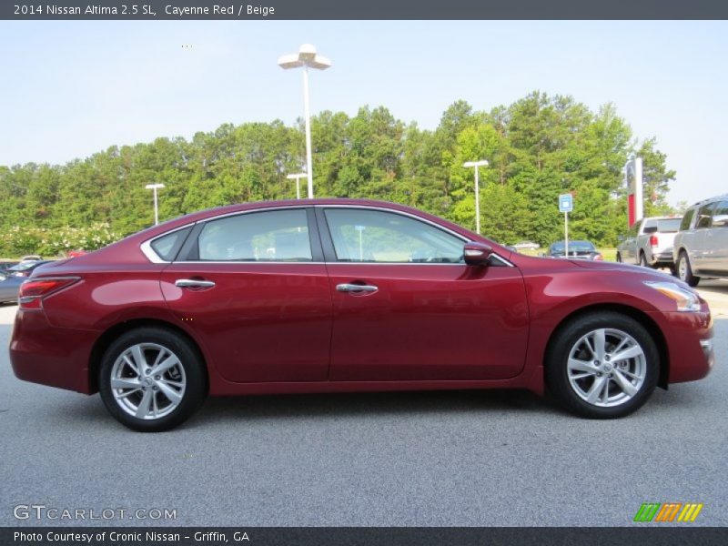 Cayenne Red / Beige 2014 Nissan Altima 2.5 SL