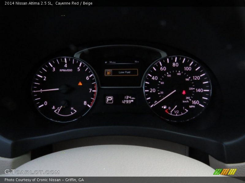 Cayenne Red / Beige 2014 Nissan Altima 2.5 SL