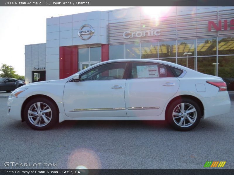 Pearl White / Charcoal 2014 Nissan Altima 2.5 SL