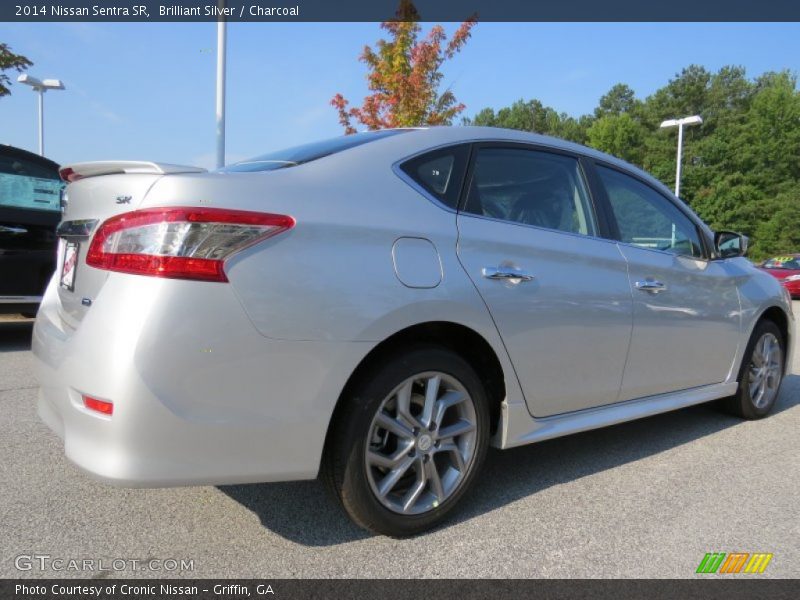 Brilliant Silver / Charcoal 2014 Nissan Sentra SR