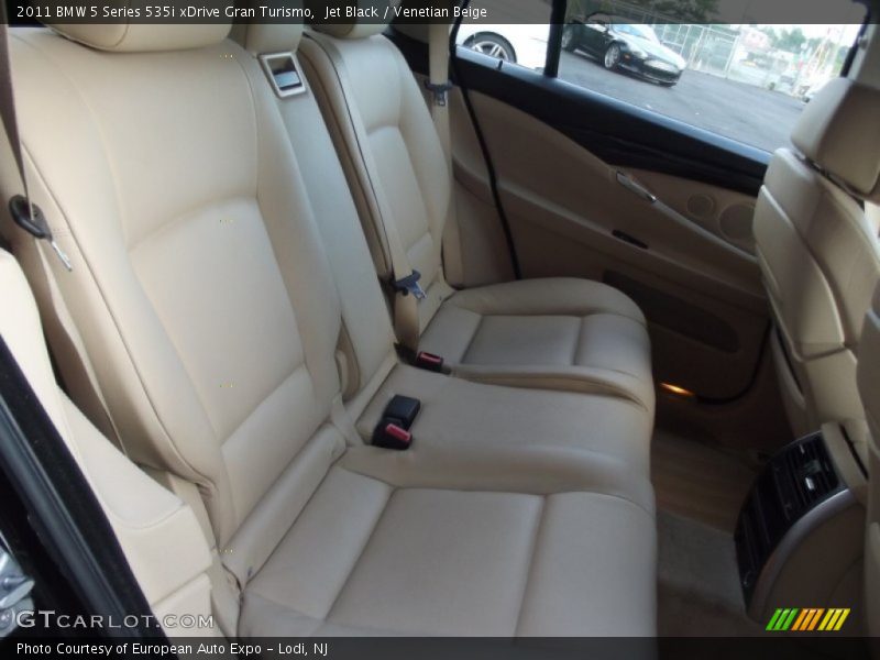 Jet Black / Venetian Beige 2011 BMW 5 Series 535i xDrive Gran Turismo