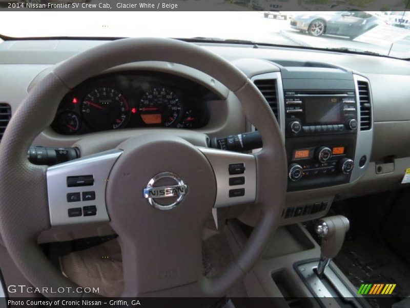 Glacier White / Beige 2014 Nissan Frontier SV Crew Cab