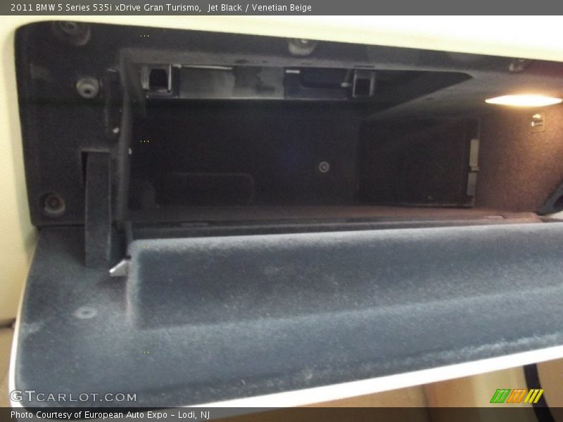 Jet Black / Venetian Beige 2011 BMW 5 Series 535i xDrive Gran Turismo