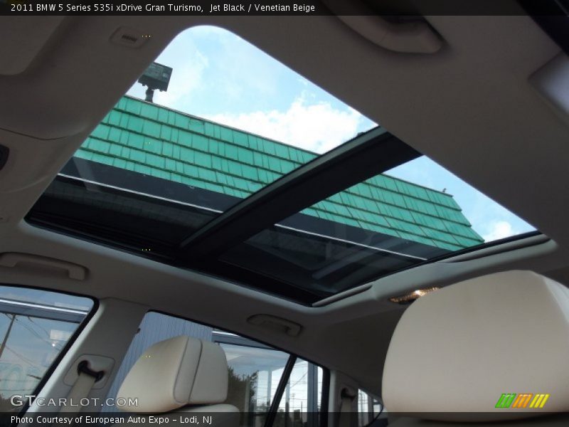 Jet Black / Venetian Beige 2011 BMW 5 Series 535i xDrive Gran Turismo