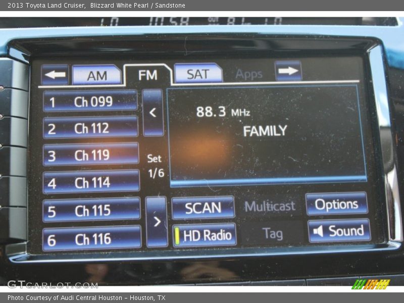 Blizzard White Pearl / Sandstone 2013 Toyota Land Cruiser