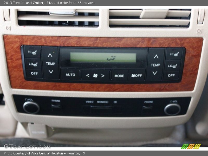 Blizzard White Pearl / Sandstone 2013 Toyota Land Cruiser