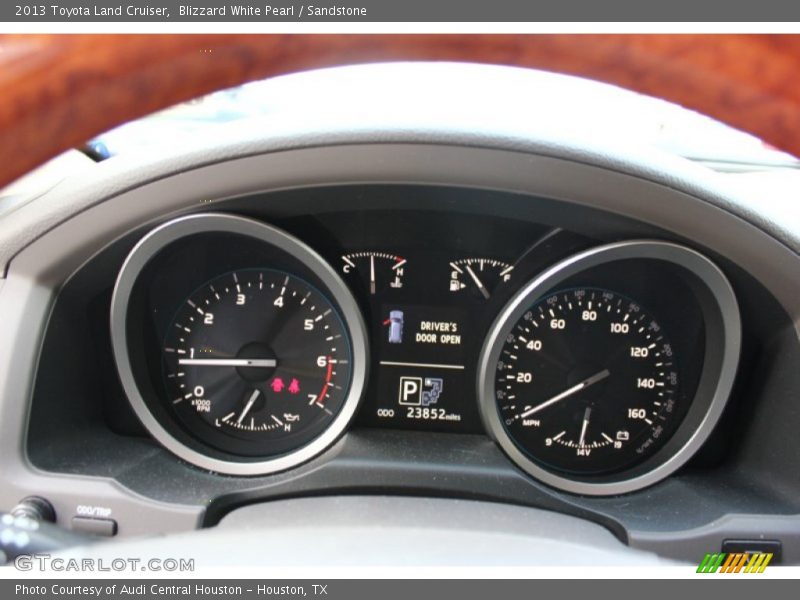 Blizzard White Pearl / Sandstone 2013 Toyota Land Cruiser