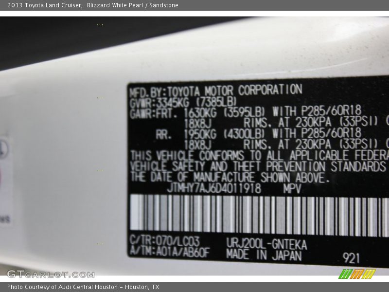 Blizzard White Pearl / Sandstone 2013 Toyota Land Cruiser