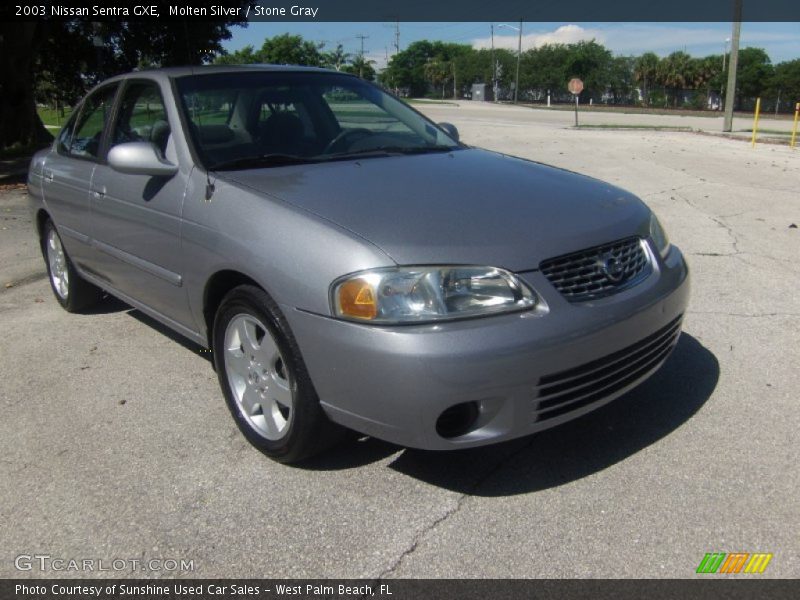Front 3/4 View of 2003 Sentra GXE