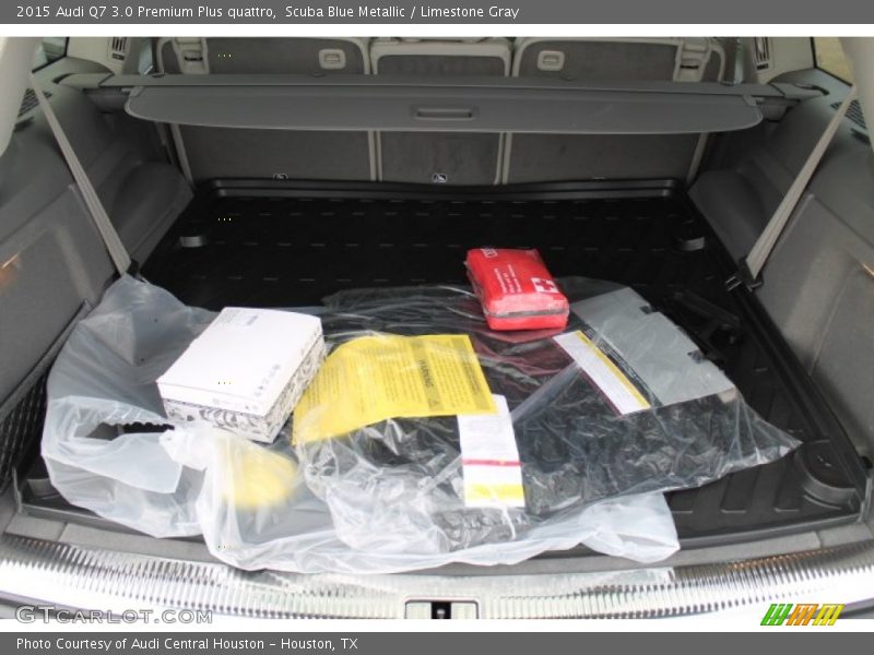 Scuba Blue Metallic / Limestone Gray 2015 Audi Q7 3.0 Premium Plus quattro