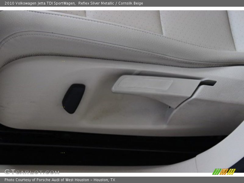 Reflex Silver Metallic / Cornsilk Beige 2010 Volkswagen Jetta TDI SportWagen