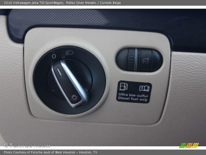 Reflex Silver Metallic / Cornsilk Beige 2010 Volkswagen Jetta TDI SportWagen