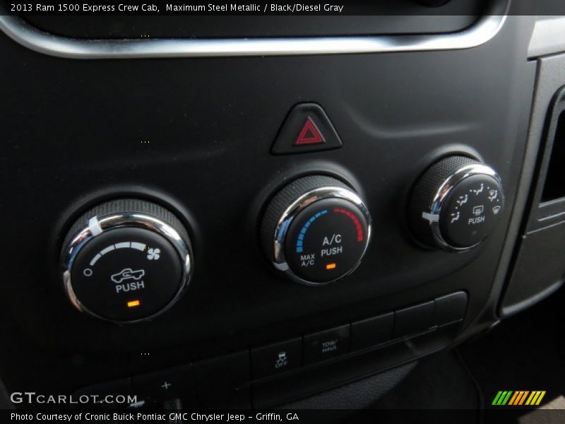 Maximum Steel Metallic / Black/Diesel Gray 2013 Ram 1500 Express Crew Cab
