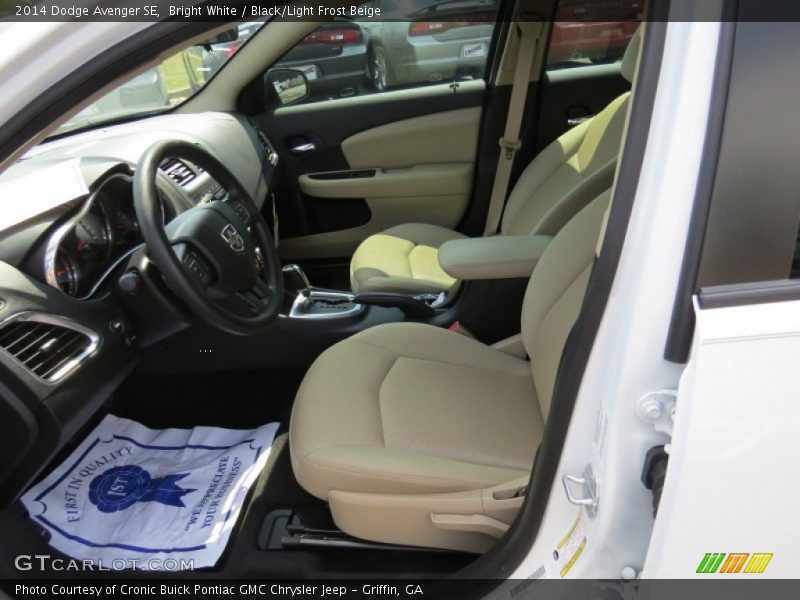 Bright White / Black/Light Frost Beige 2014 Dodge Avenger SE