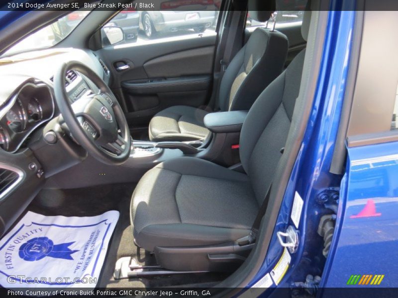 Blue Streak Pearl / Black 2014 Dodge Avenger SE