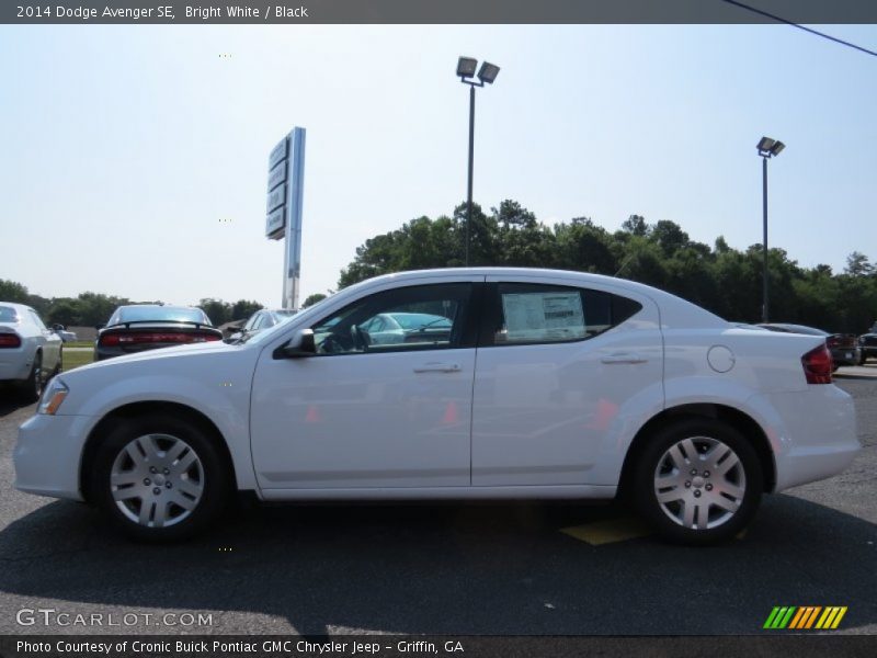 Bright White / Black 2014 Dodge Avenger SE