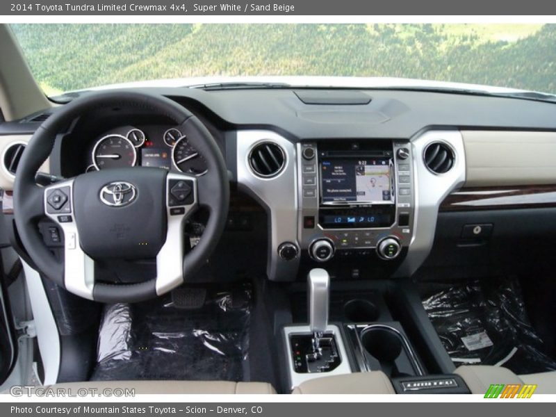 Super White / Sand Beige 2014 Toyota Tundra Limited Crewmax 4x4