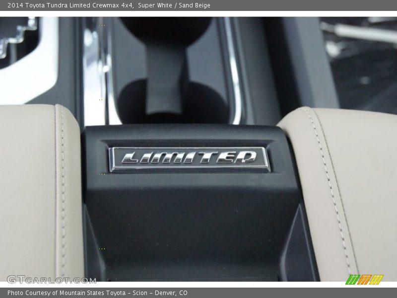Super White / Sand Beige 2014 Toyota Tundra Limited Crewmax 4x4