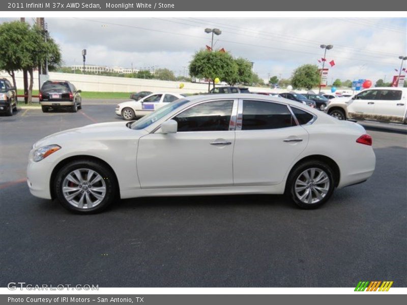 Moonlight White / Stone 2011 Infiniti M 37x AWD Sedan