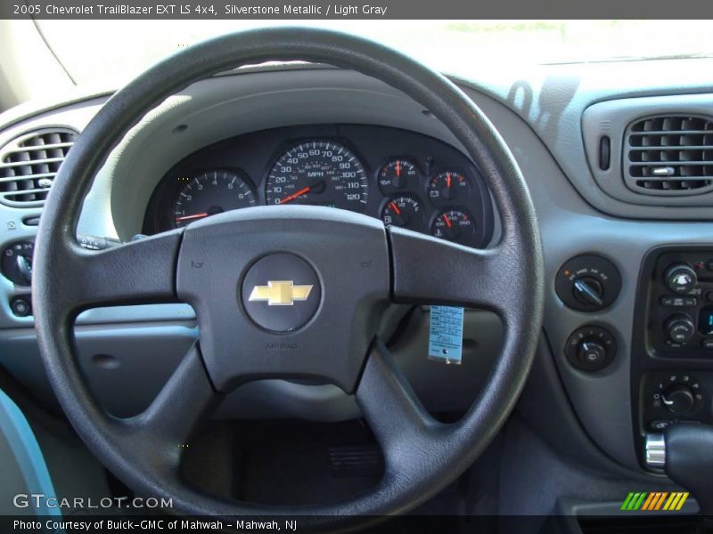 Silverstone Metallic / Light Gray 2005 Chevrolet TrailBlazer EXT LS 4x4